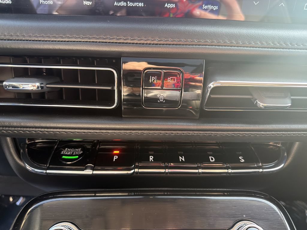 Certified 2022 Lincoln Nautilus Reserve AWD/4WD image 28