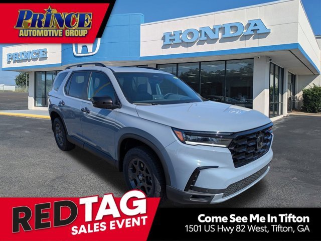 New 2025 Honda Pilot TrailSport