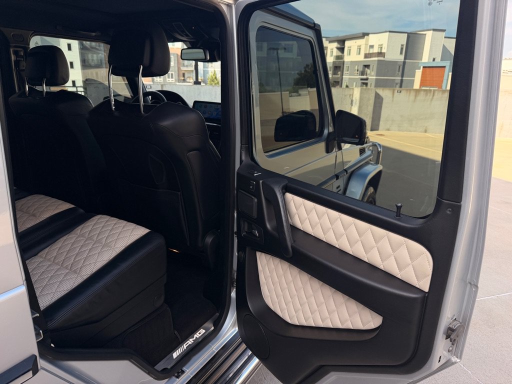 Used 2015 Mercedes-Benz G 63 AMG 4MATIC image 18