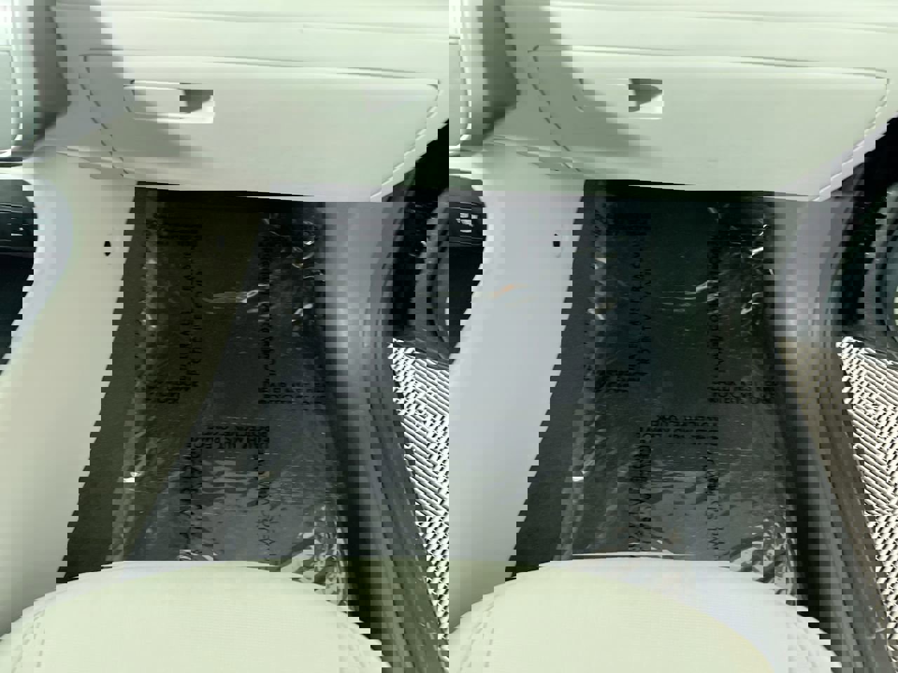 Used 2025 Hyundai Kona SEL image 32