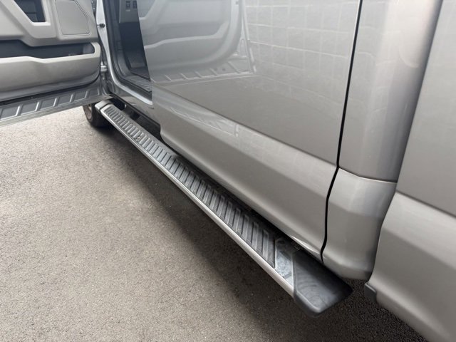 Used 2020 Ford F150 XLT w/ Equipment Group 302A Luxury image 4