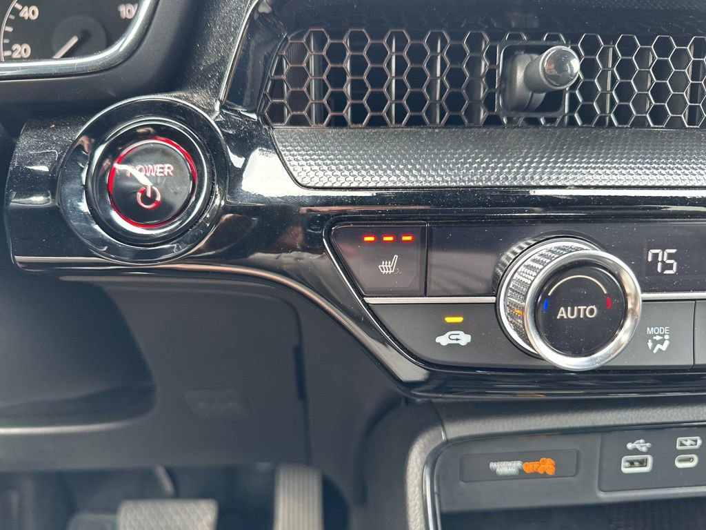 Used 2025 Honda CR-V Sport Touring image 6