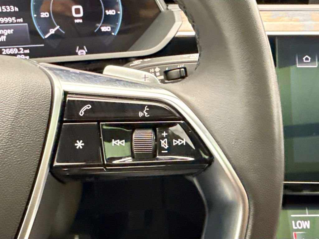 Certified 2023 Audi e-tron Premium Plus w/ Premium Plus Package AWD/4WD image 12