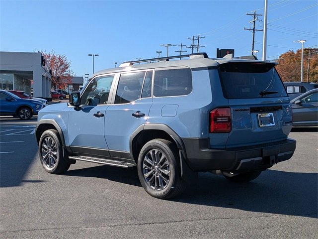 Used 2025 Toyota Land Cruiser w/ Premium Package image 5