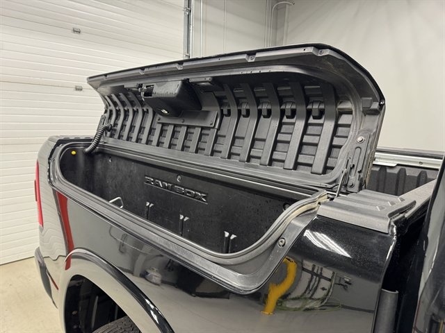 Used 2022 RAM 1500 Limited AWD/4WD image 13