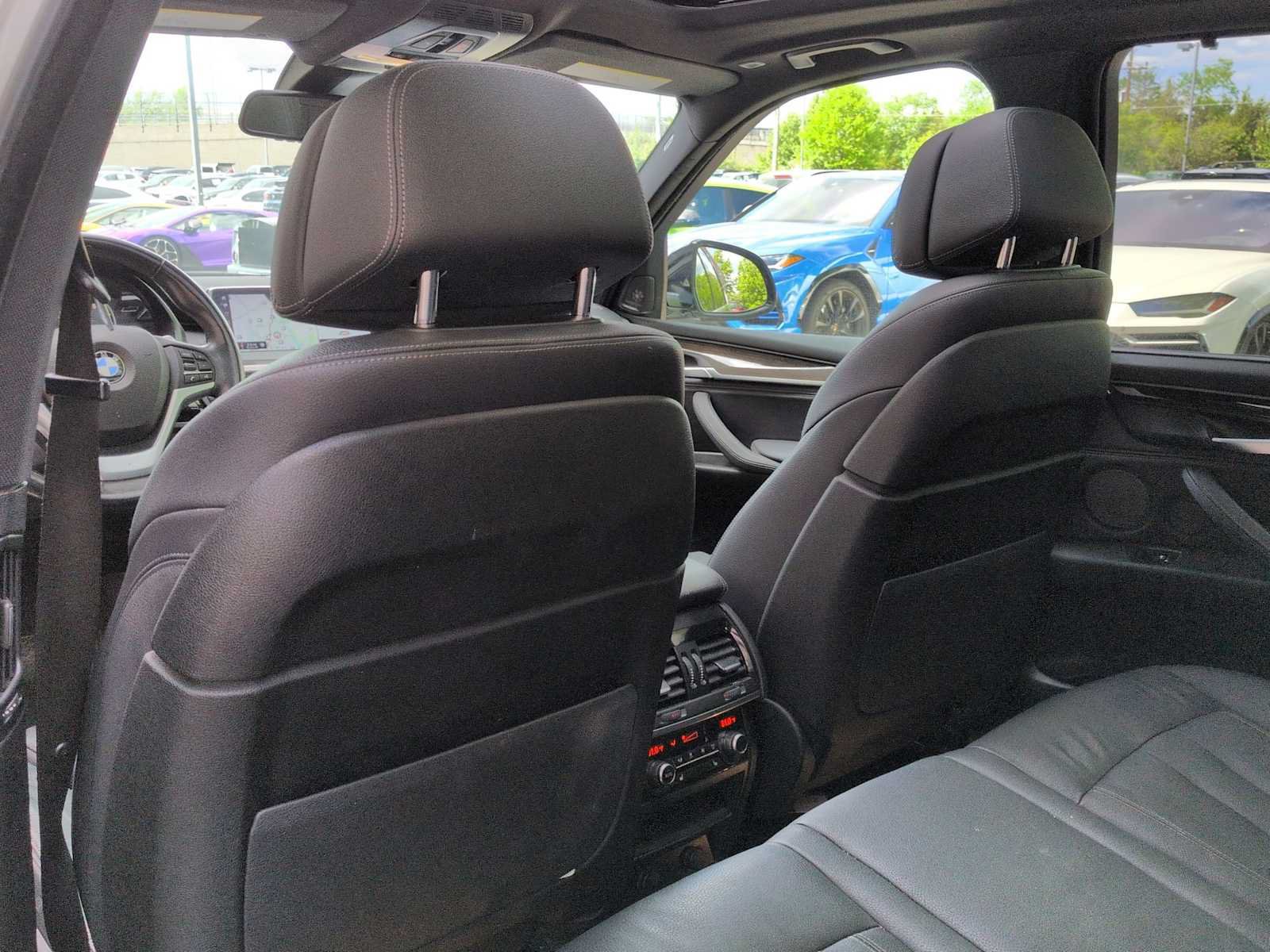 Used 2018 BMW X5 xDrive50i AWD/4WD image 19
