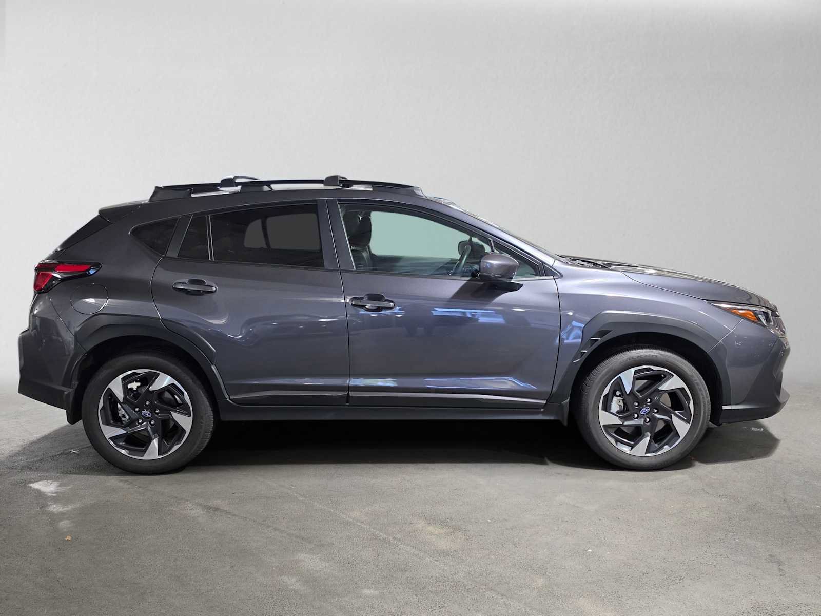 Used 2024 Subaru Crosstrek 2.5i Limited w/ Popular Package #4A AWD/4WD image 2