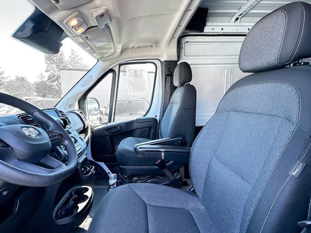 Used 2023 RAM ProMaster 3500 FWD image 11