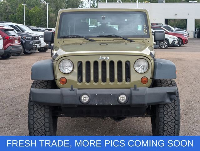 Used 2013 Jeep Wrangler Rubicon w/ Connectivity Group AWD/4WD image 10