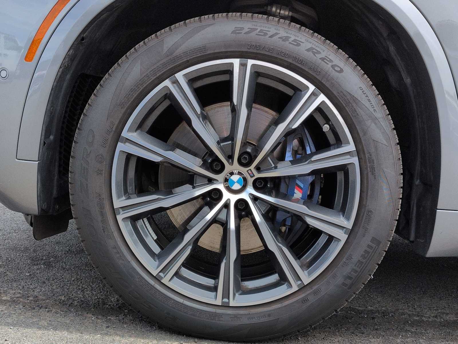 Used 2024 BMW X5 xDrive40i w/ M Sport Package AWD/4WD image 14