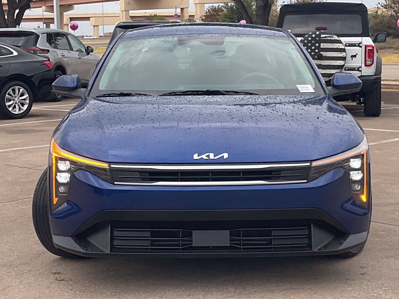 Used 2025 Kia K4 FWD image 2