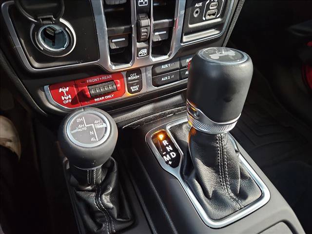 Used 2025 Jeep Wrangler Unlimited Rubicon AWD/4WD image 10
