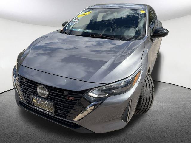 Used 2024 Nissan Sentra SR FWD image 14