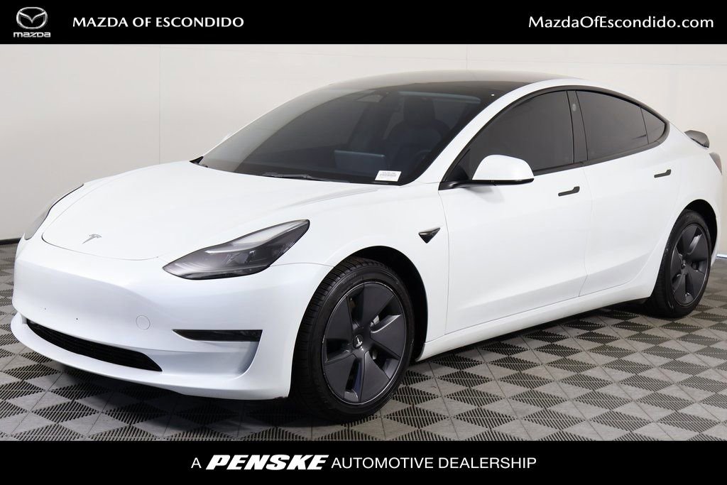 Used 2023 Tesla Model 3 Standard Range video 1