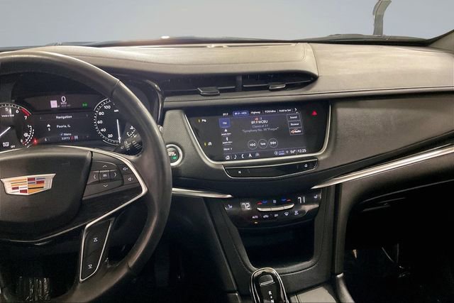 Used 2023 Cadillac XT5 Premium Luxury image 6