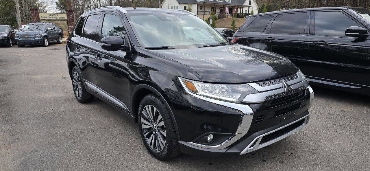 Used 2020 Mitsubishi Outlander SEL image 3
