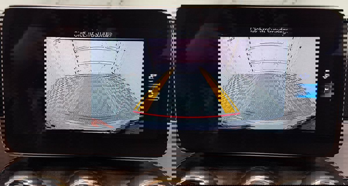 Used 2020 Mercedes-Benz GLC 300 4MATIC image 25