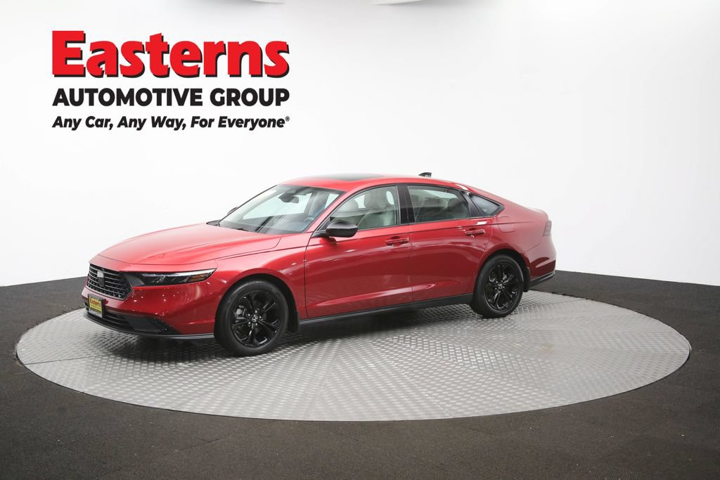 Used 2025 Honda Accord SE image 58