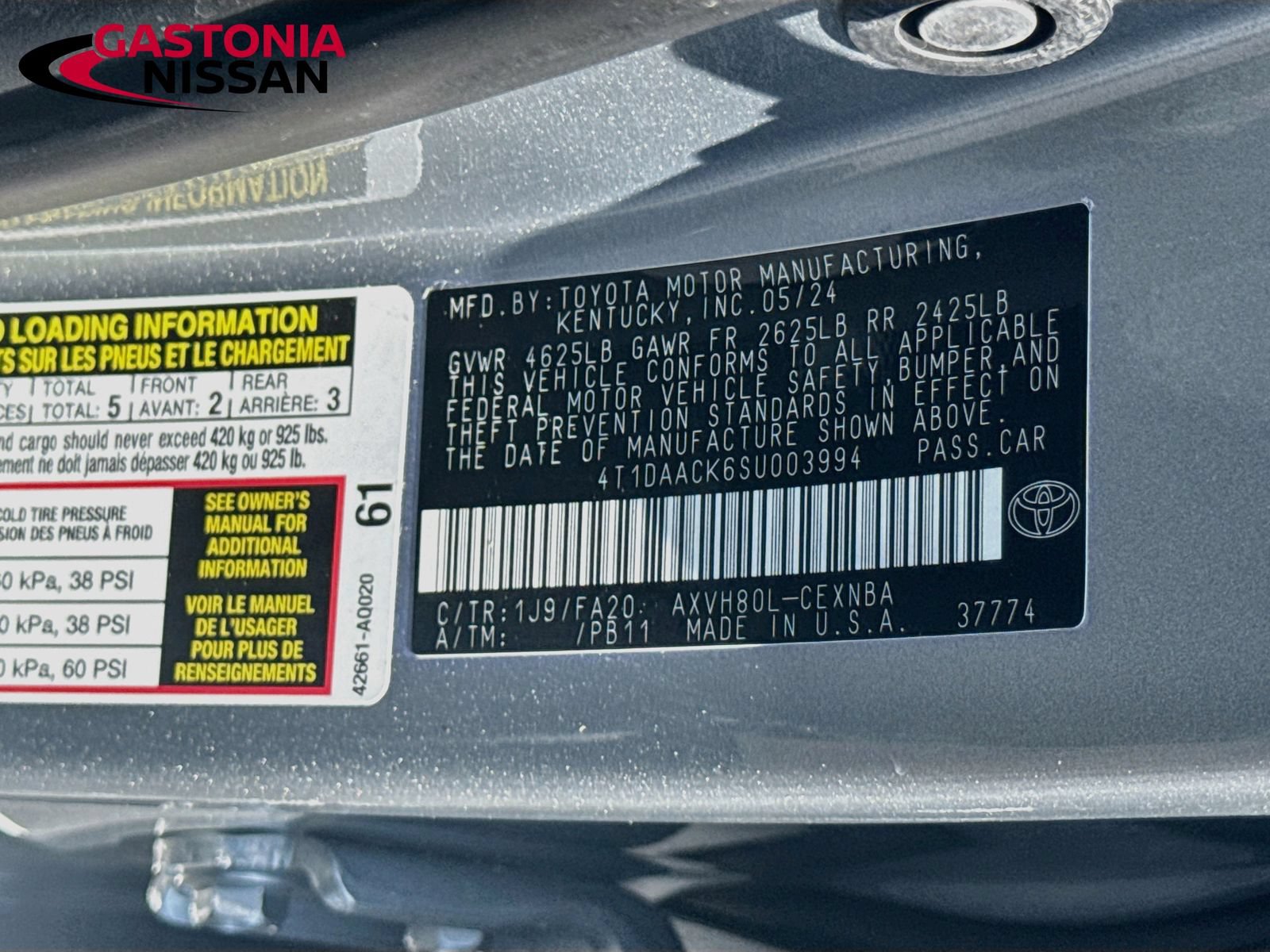 Used 2025 Toyota Camry LE FWD image 38