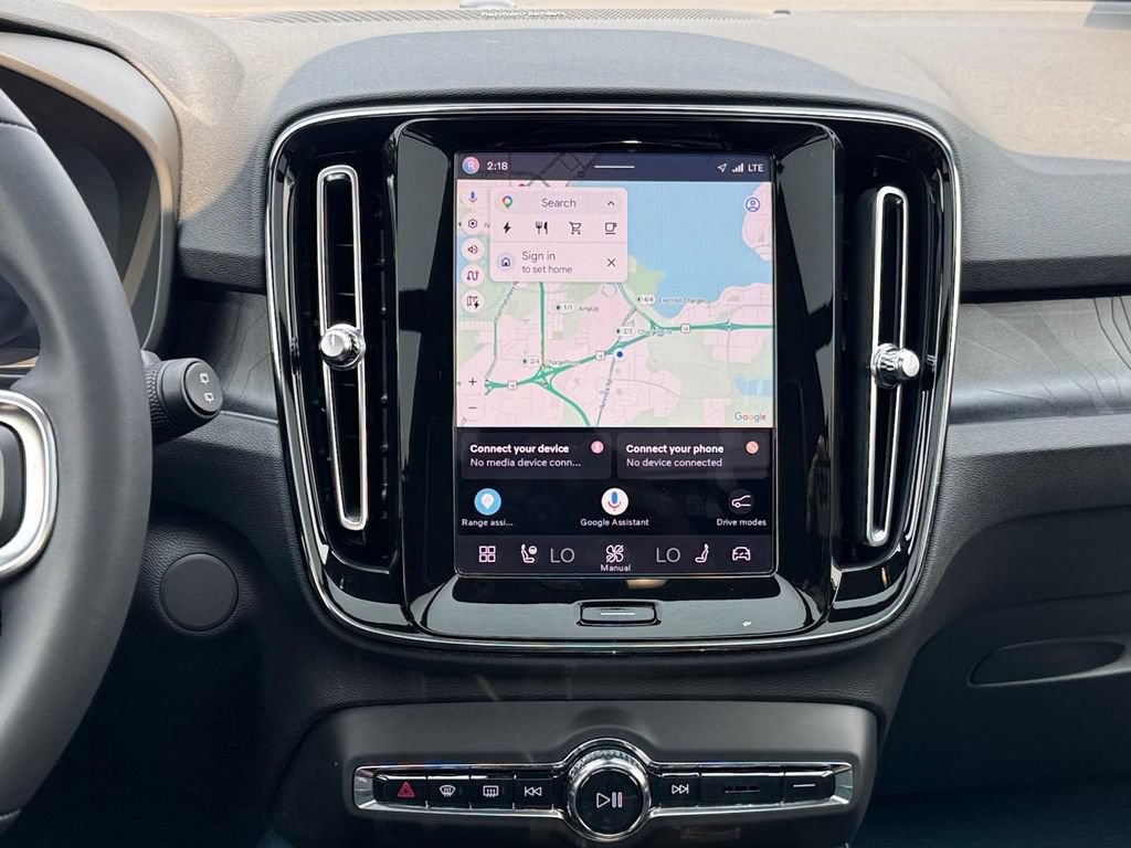 Certified 2023 Volvo XC40 Recharge Ultimate AWD/4WD image 13
