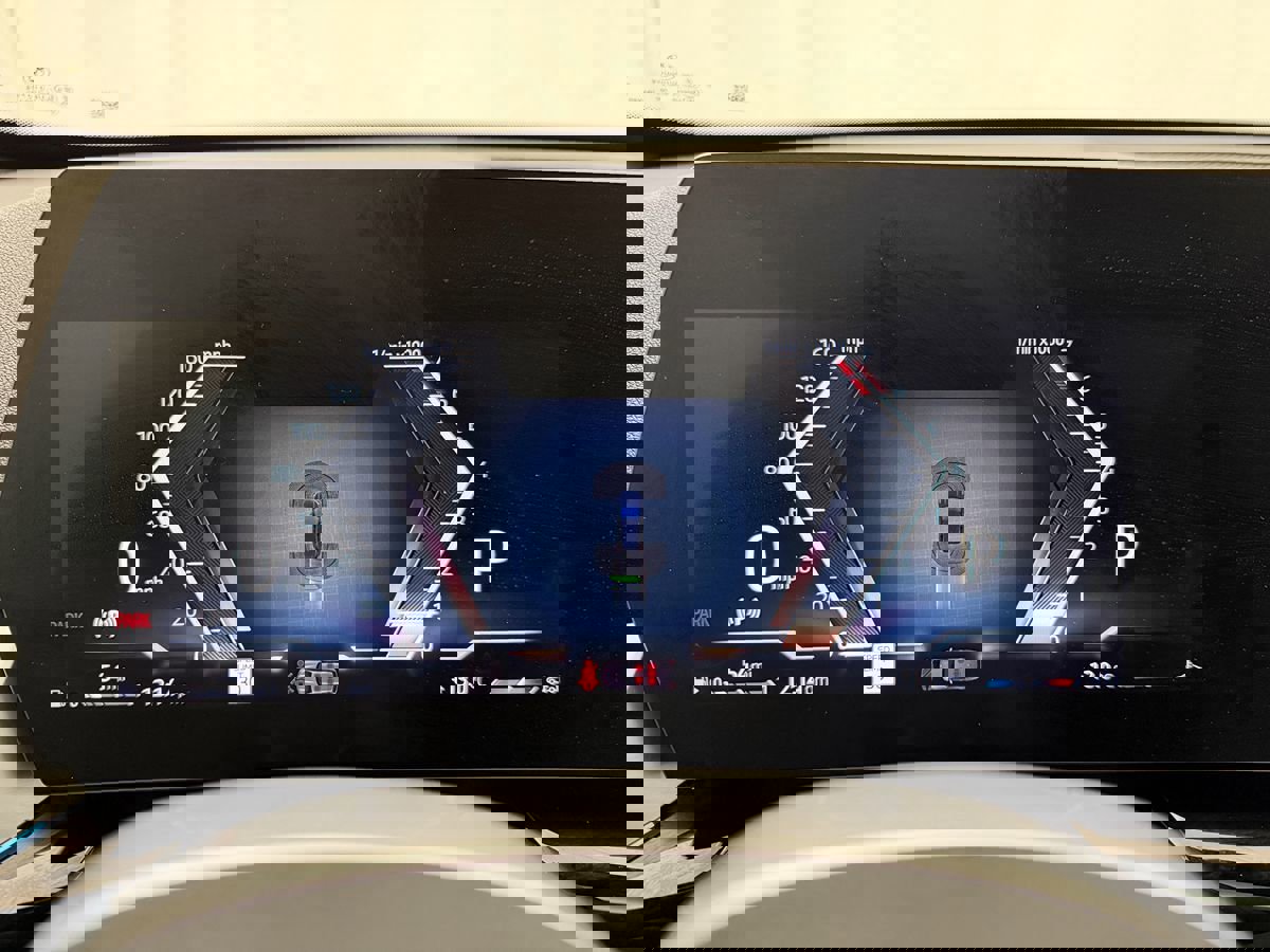 Used 2023 BMW X1 xDrive28i image 11