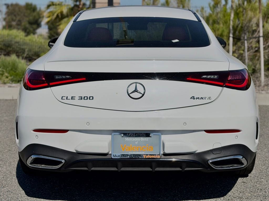 Used 2024 Mercedes-Benz CLE 300 4MATIC Coupe image 9