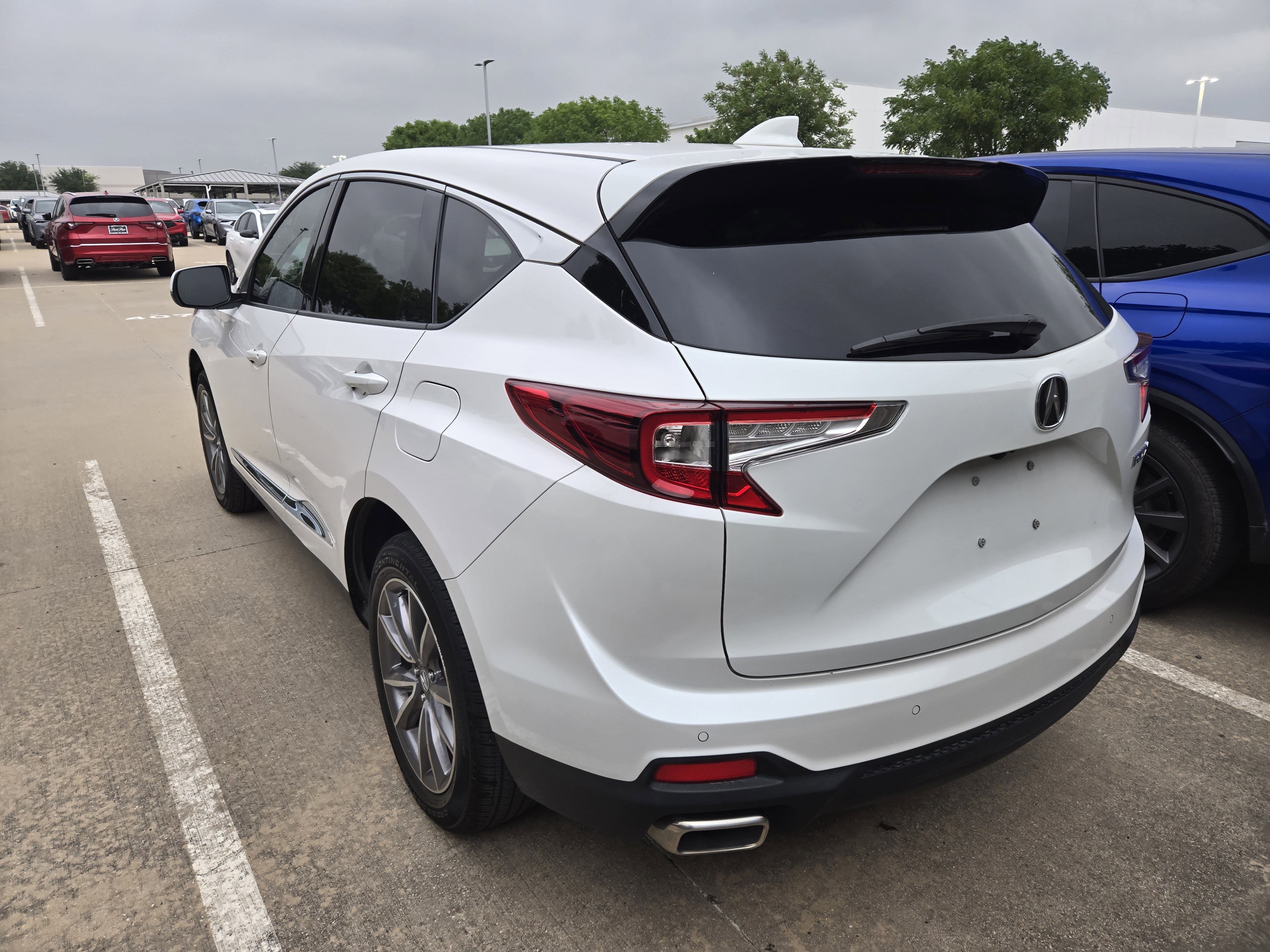 Used 2023 Acura RDX w/ Technology Package FWD image 4