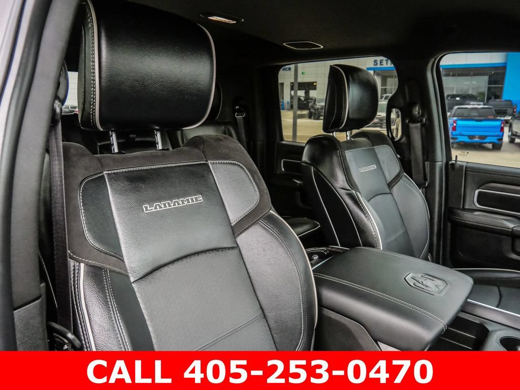 Used 2025 RAM 3500 Laramie AWD/4WD image 20