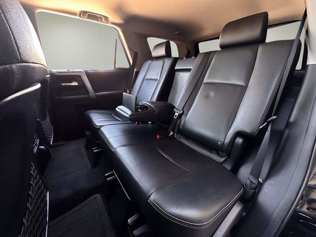 Used 2014 Toyota 4Runner Limited image 20