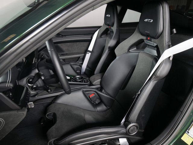 Certified 2025 Porsche 911 GT3 RWD image 5