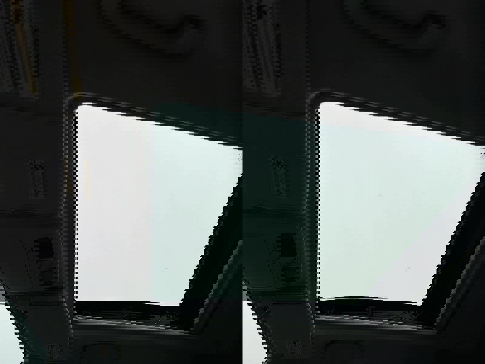 Used 2015 Subaru Forester 2.5i Premium w/ All-Weather Package image 20