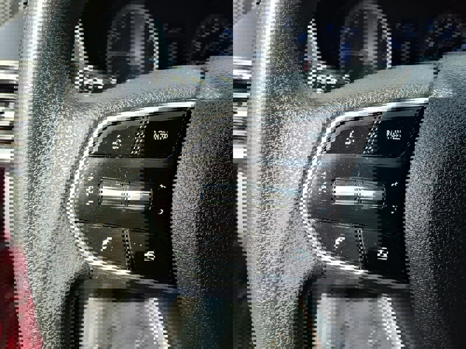 Used 2019 Hyundai Santa Fe SE FWD image 8