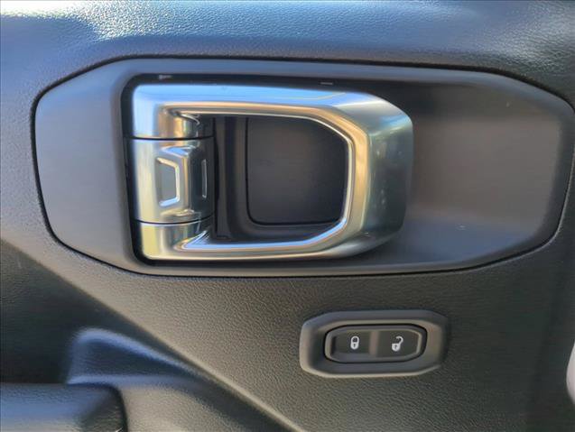 New 2026 Jeep Gladiator Sport AWD/4WD image 16