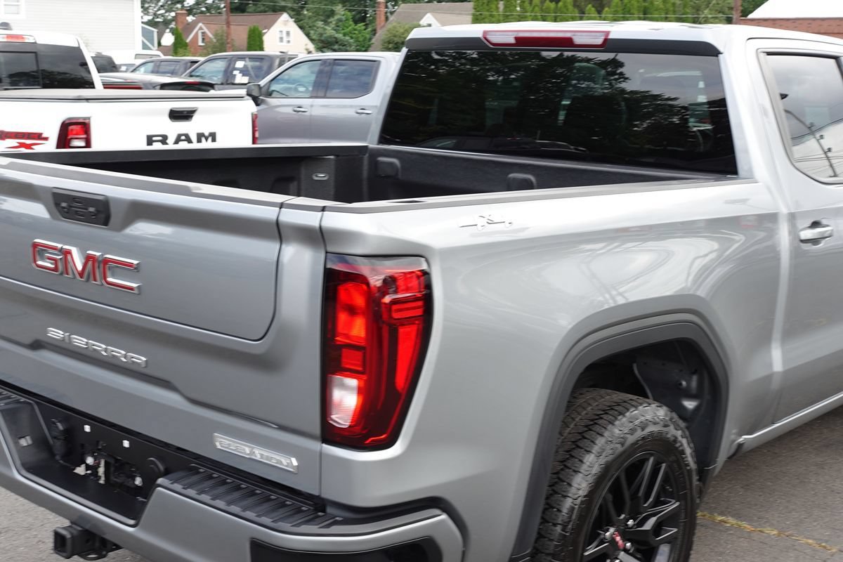 Used 2025 GMC Sierra 1500 Elevation AWD/4WD image 11