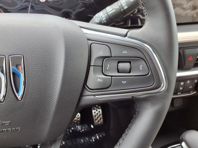 Used 2025 Buick Encore GX Sport Touring w/ Comfort Package image 37