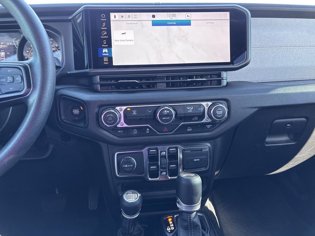 Used 2025 Jeep Wrangler Sport image 32