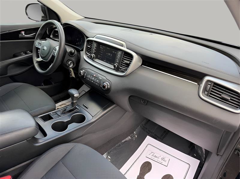 Used 2020 Kia Sorento FWD V6 image 34