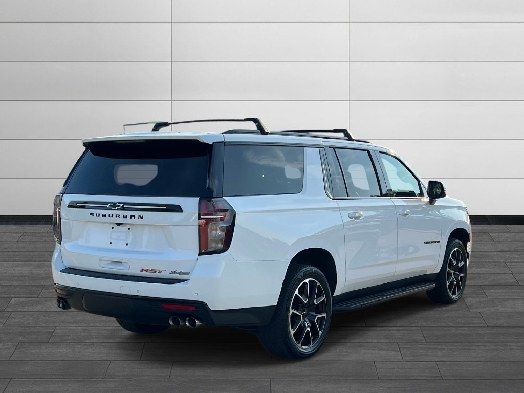 Used 2023 Chevrolet Suburban RST w/ Sport Performance Package AWD/4WD image 6