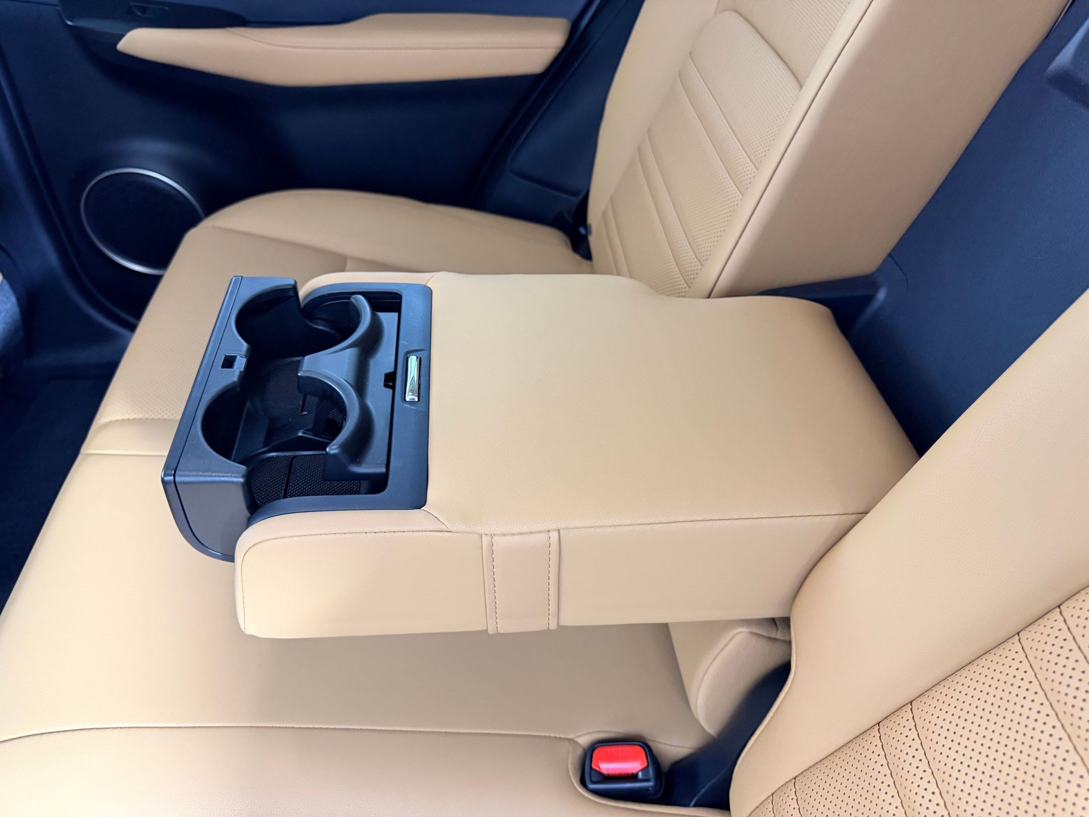 Used 2016 Lexus NX 200t FWD w/ Premium Package image 18