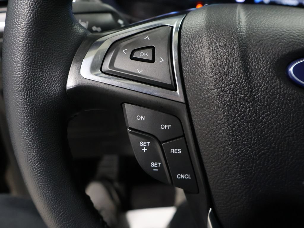 Used 2024 Ford Edge Titanium AWD/4WD image 35