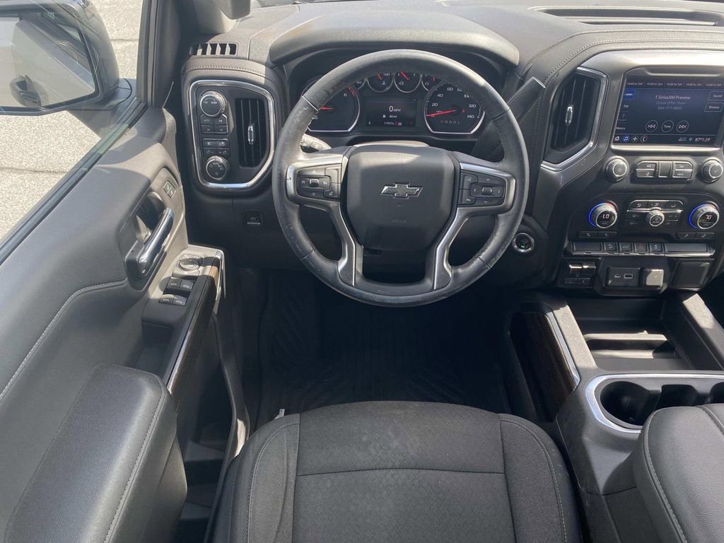 Used 2021 Chevrolet Silverado 1500 LT Trail Boss w/ Bed Protection Package image 14