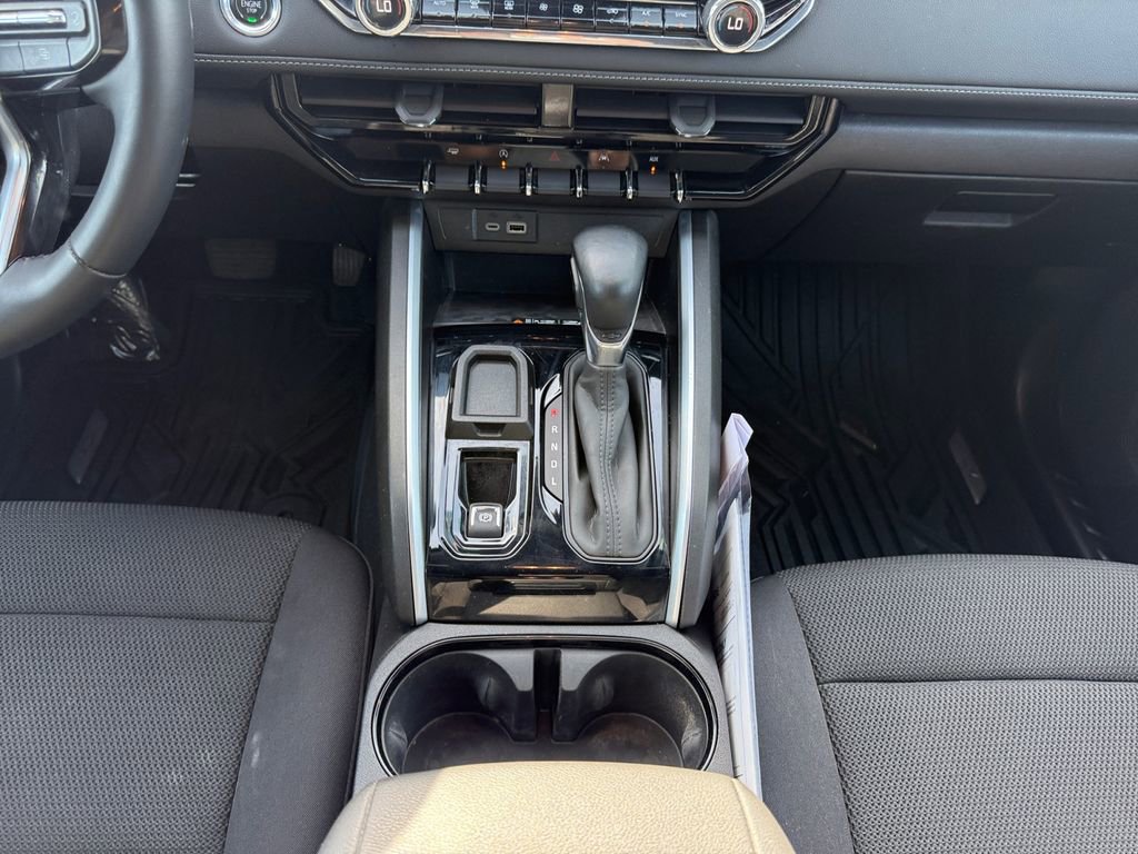 Certified 2023 Chevrolet Colorado LT w/ LT Convenience Package II image 15