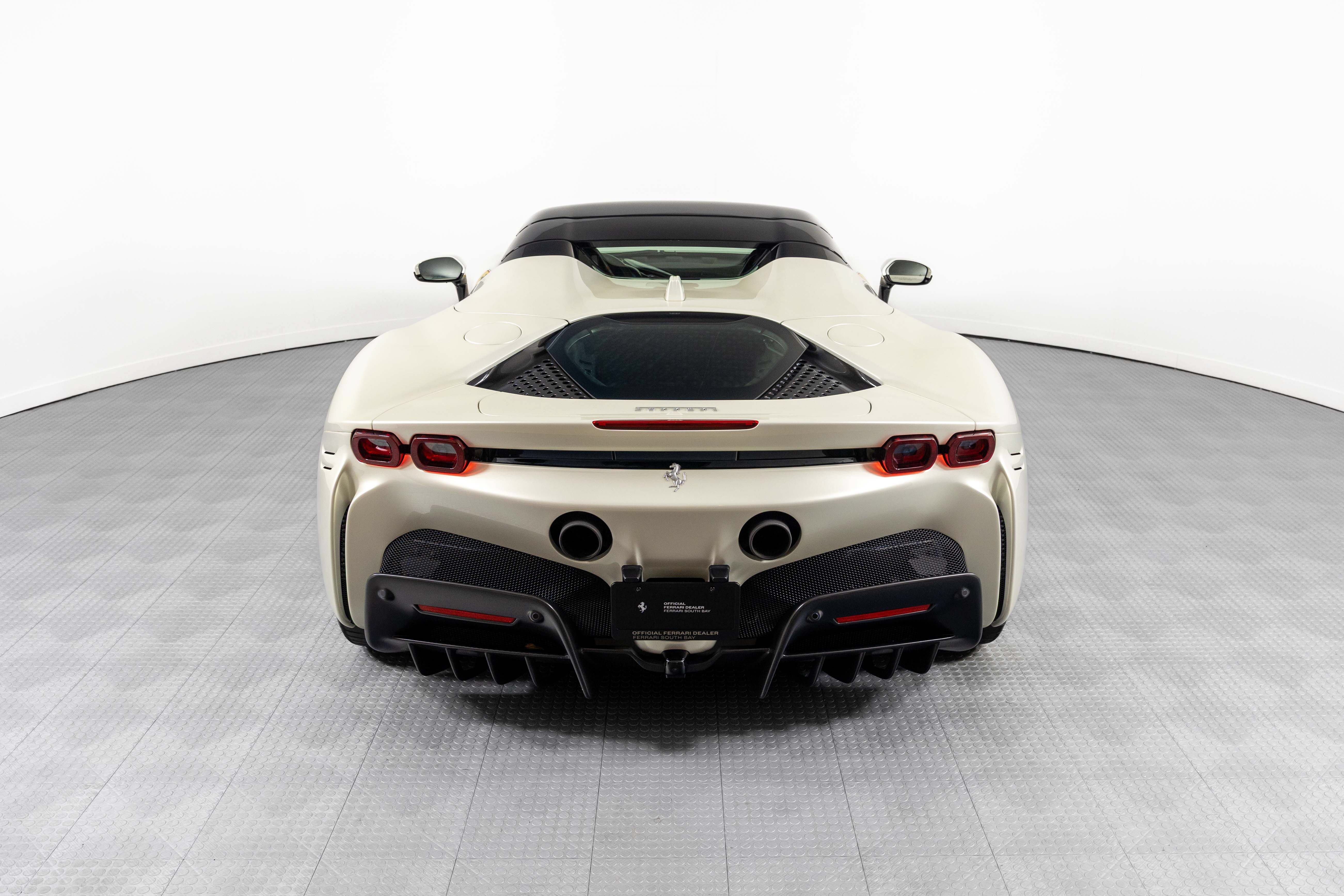 Certified 2025 Ferrari SF90 Spider AWD/4WD image 6