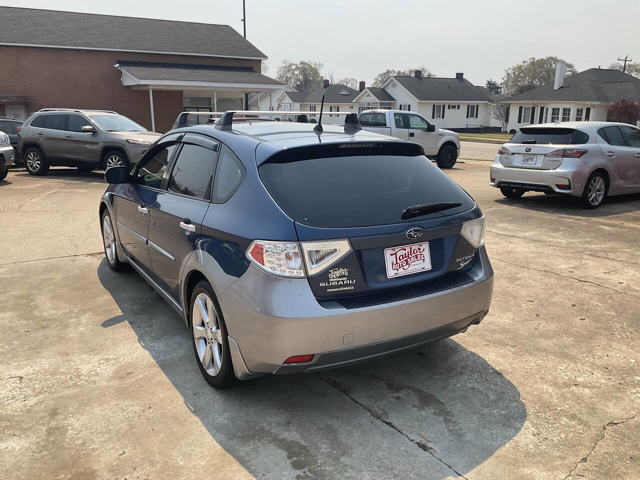 Used 2011 Subaru Impreza Outback Sport image 5