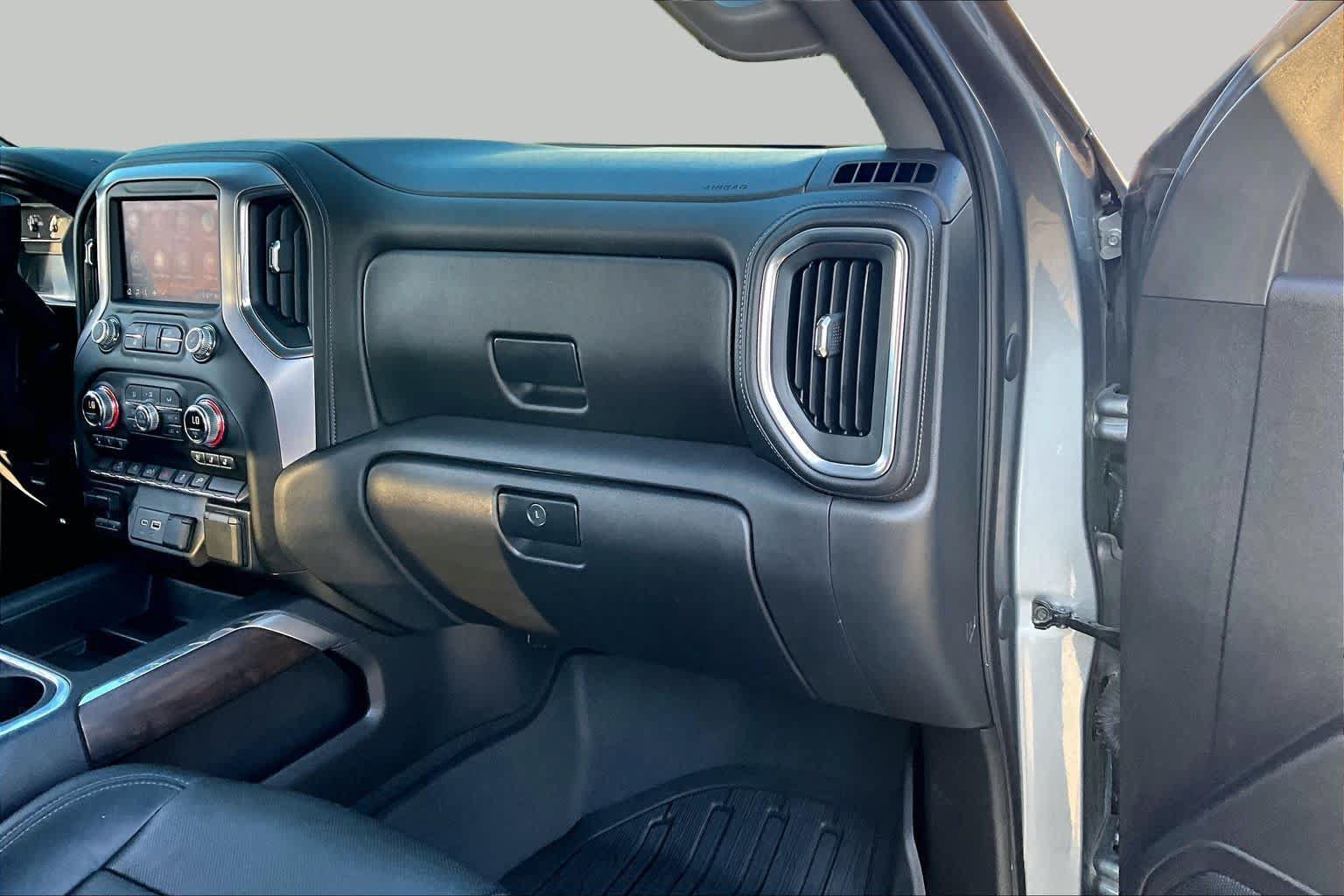 Used 2020 GMC Sierra 1500 SLT AWD/4WD image 19