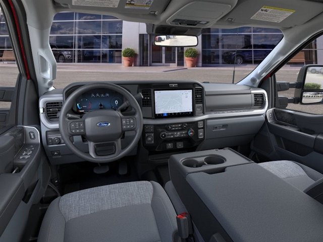 New 2026 Ford F350 XLT w/ XLT Premium Package AWD/4WD image 9