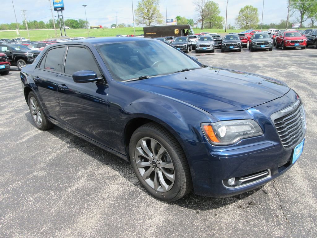 Used 2014 Chrysler 300 S image 7