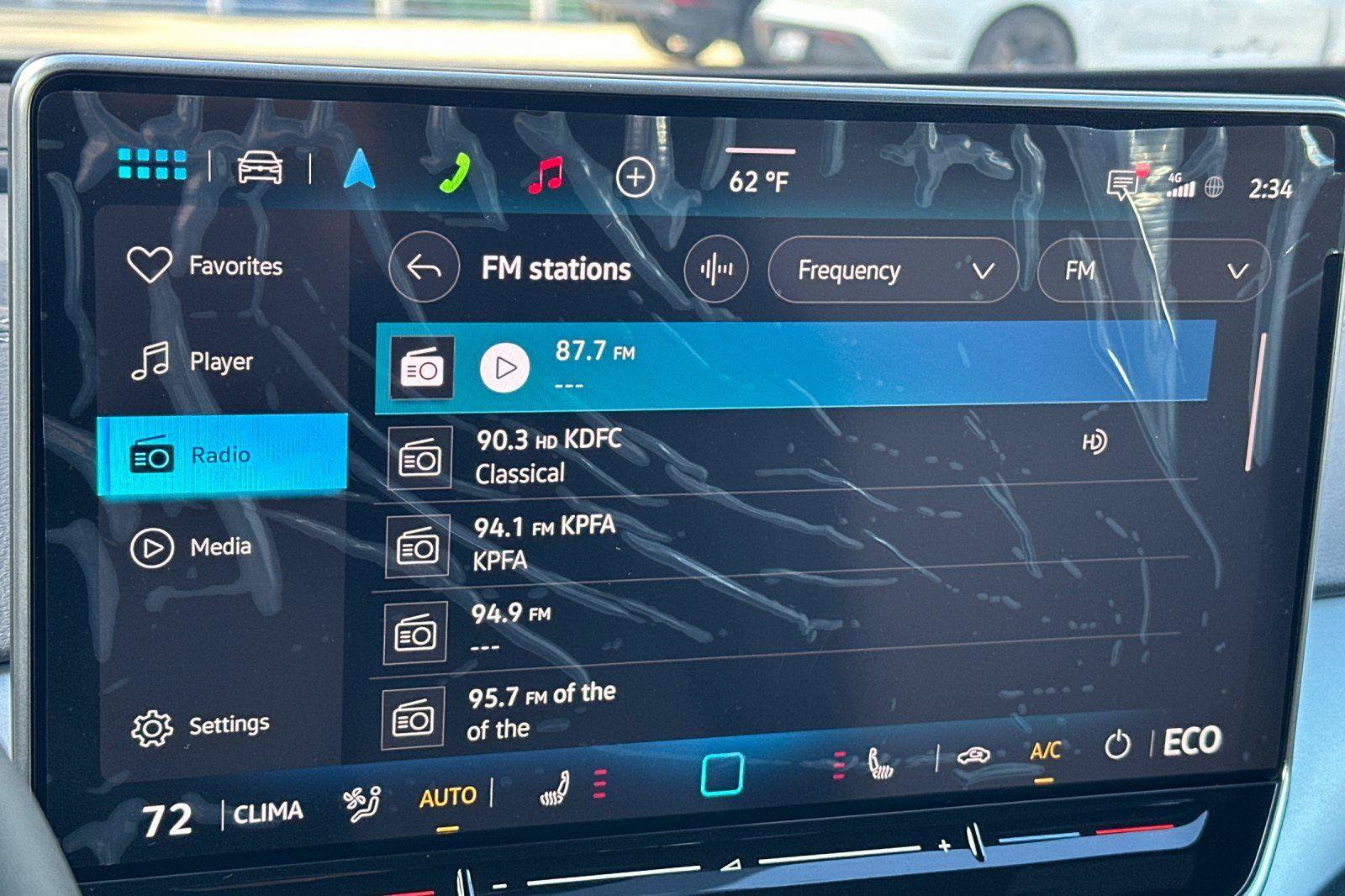 New 2025 Volkswagen ID.4 Pro image 17