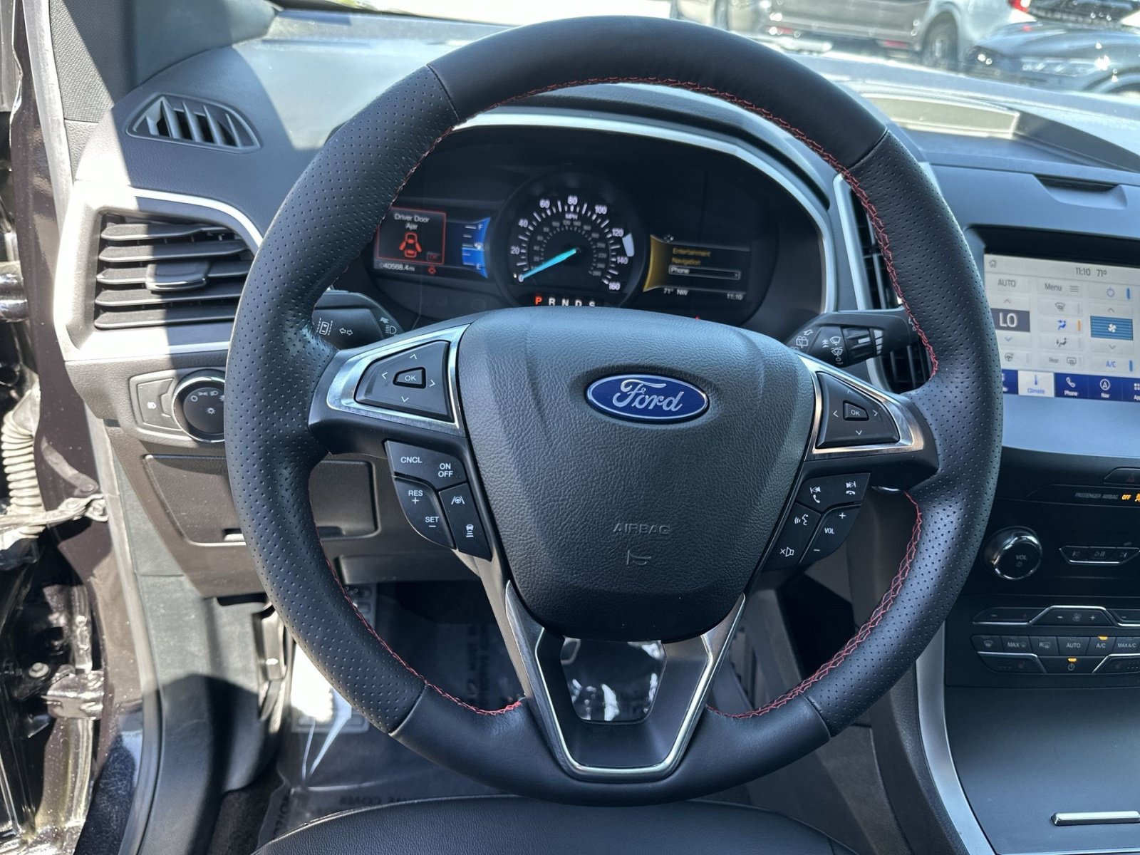Certified 2020 Ford Edge ST-Line w/ Cold Weather Package AWD/4WD image 18