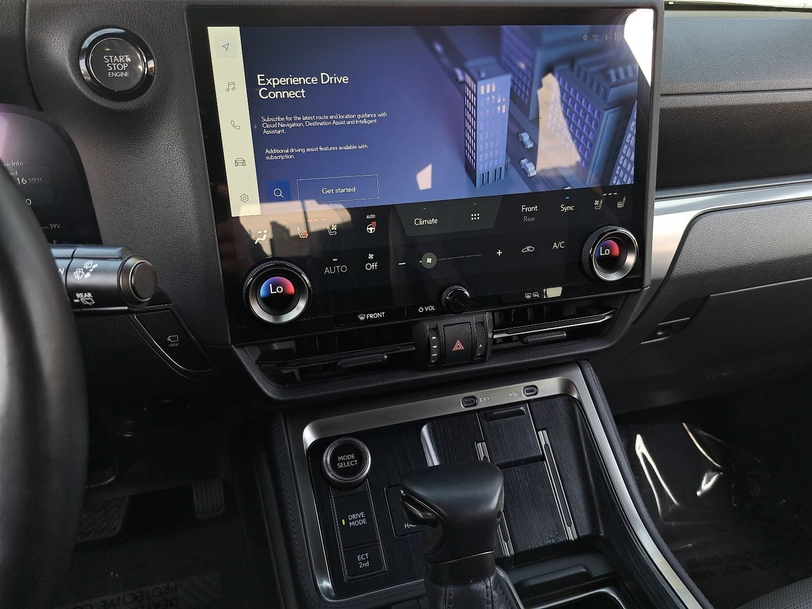 Used 2024 Lexus GX 550 w/ Accessory Package (2T) AWD/4WD image 22
